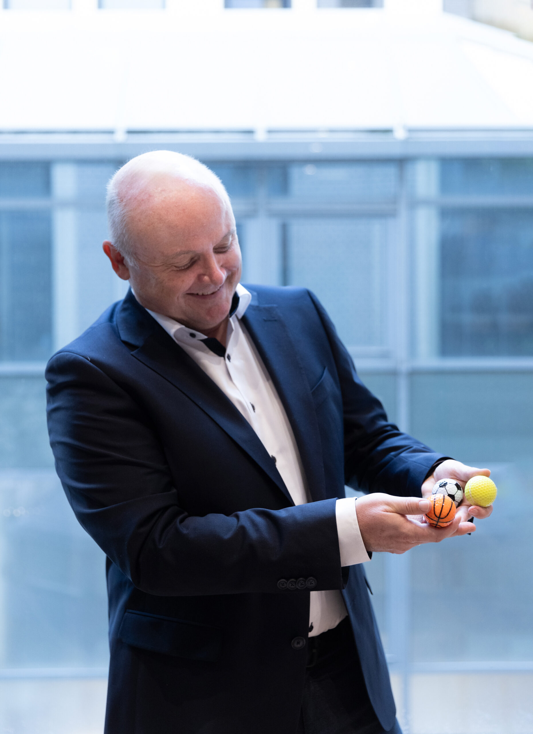 <br><br>Jürgen Schöler